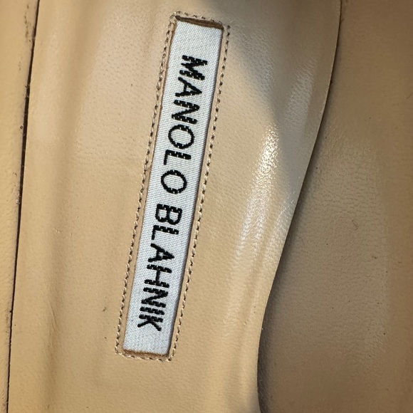 Manolo Blahnik Blue Satin Heels with Embellished Buckle - Picture 5 of 9